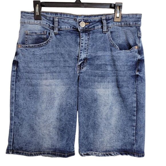 Copperflash Bermuda Mid-Rise Jean Shorts (Size 16) - Picture 1 of 4